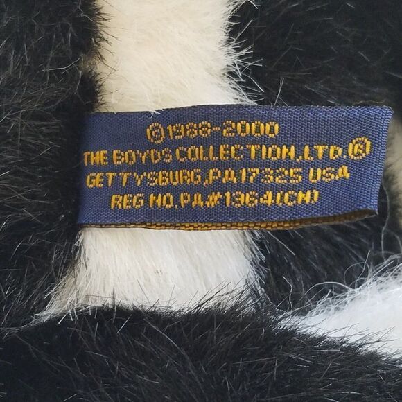 Boyds Bears Oda Parfume Skunk Gen-yoo-wine Stuffed Animal Plush No 55212 VTG - Picture 10 of 10